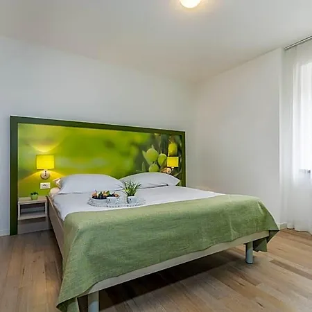 Hotel Vista 3*